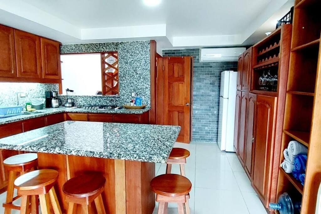 Gamino'S Beach Apartment Jaco Ngoại thất bức ảnh